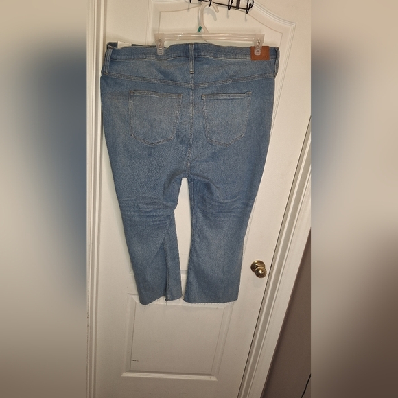 NWT/ J. CREW / 10" BILLIE DEMI BOOT CROP / 37"/ - Picture 3 of 11